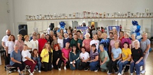 5  2025 .    ""    "  "  55+.