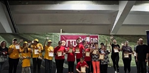 Командные соревнования «Весёлые старты» Командные соревнования «Весёлые старты»